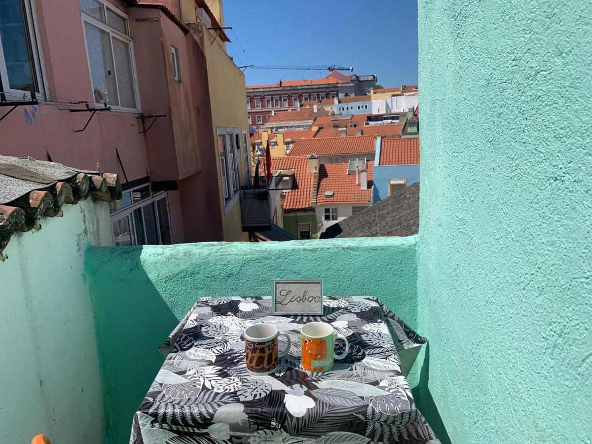 Guesthouse Pena Lisbona Esterno foto